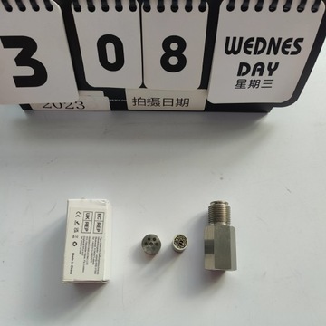 УНИВЕРСАЛЬНЫЙ АДАПТЕР, ЭМУЛЯТОР ЛЯМБДА-ЗОНДА С КАТАЛИТИТОРОМ ДЛЯ АВТОМОБИЛЯ М18