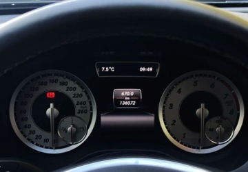 Mercedes Klasa A W176 Hatchback 5d 1.6 200 BlueEFFICIENCY 156KM 2014 Mercedes-Benz Klasa A 1.6 156 KM gwarancja 136 tys km bezwypadkowy ma, zdjęcie 21