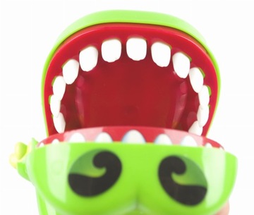 НАВЫКА ИГРЫ КРОКОДИЛ У СТОМАТОЛОГА БОЛЬНОЙ ЗУБ