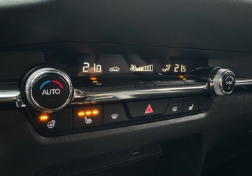 Mazda CX-30 2.0 Skyactiv-X 180KM 2020 Mazda CX-30 2,0 180ps Full Led Alu18 Virtual Skora Kamera Bose HeadUp Serw, zdjęcie 28