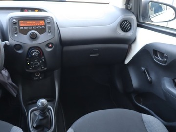 Toyota Aygo II Hatchback 3d Facelifting 1.0 VVT-i 72KM 2018 Toyota Aygo 1.0 VVT-i, Salon Polska, Klima, zdjęcie 7