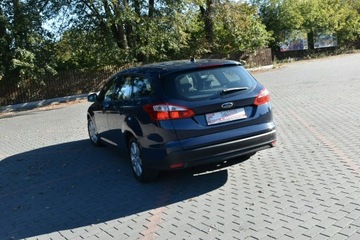 Ford Focus III Kombi 1.6 Duratorq TDCi DPF 95KM 2011 Ford Focus 1.6TDCi 95KM 2011r. Polski Salon Klima, zdjęcie 19