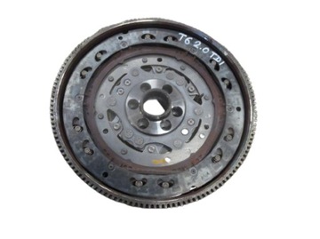 KOLO DVOUHMOTNÉ DSG VW T6 2.0 TDI 04L105266AA