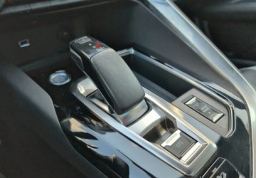 Peugeot 3008 II 2020 Peugeot 3008 1.6 PureTech HYbrid4 GT SS EAT8 300KM Automat SalonPL Bogata, zdjęcie 13