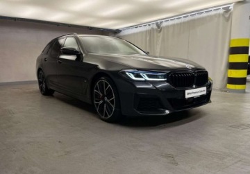 BMW Seria 5 G30-G31 Touring Facelifting 3.0 530d 286KM 2022 BMW Seria 5 530d xDrive, PAKIET SPORTOWY M PRO, Faktura, Bezwypadkowy 3.0, zdjęcie 9