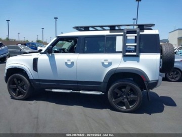 Land Rover Defender IV (L663) 2023 Land Rover Defender 110 s, 2023r., 4x4, 2.0L 2.0 Benzyna 296KM, zdjęcie 6