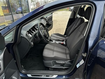 Volkswagen Golf VII Hatchback 3d 1.4 TSI BlueMotion Technology 125KM 2016 Volkswagen Golf Łopatki Grzane fotele Czujniki, zdjęcie 9