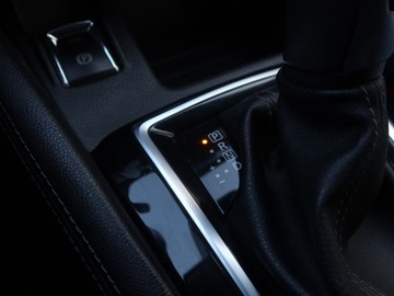 Nissan Qashqai II Crossover Facelifting 1.3 DIG-T  160KM 2019 Nissan Qashqai 1.3 DIG-T, Salon Polska, zdjęcie 16