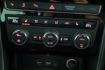 Seat Ateca SUV 2.0 TSI 190KM 2019 Seat Ateca 2.0 TSI 4Drive, Salon Polska, zdjęcie 9