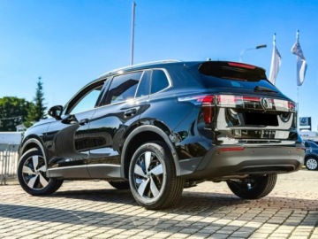 Volkswagen Tiguan III 2026 VOLKSWAGEN Tiguan Life Plus 1.5 eTSI DSG Suv 150KM 2026, zdjęcie 6