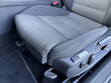 Volkswagen Passat B8 Variant Facelifting 2.0 TDI SCR 150KM 2022 Volkswagen Passat Business 2.0 TDI / 150 KM DSG Er, zdjęcie 12