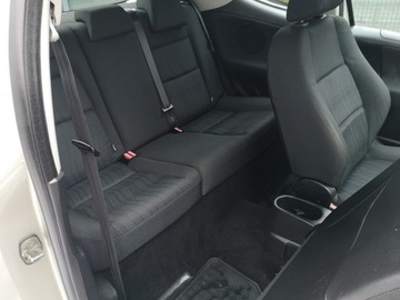 Peugeot 207 Hatchback 5d 1.4 16V 88KM 2007 Peugeot 207 1.4 16V 88KM Klimatyzacja Isofix, zdjęcie 17