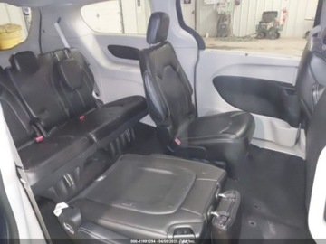 Chrysler Pacifica II 2023 Chrysler Pacifica Touring L 2023 3.6l 3.6 Benzyna 287KM, zdjęcie 12