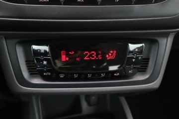 Seat Ibiza IV Hatchback 5d 1.4 MPI 85KM 2009 Seat Ibiza 1.4 16V, Klima, Klimatronic, El. szyby, zdjęcie 14