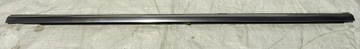 MERCEDES W213 LISTWA ZGARNIAJACA LEWA A2137300324