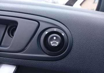 Ford Fiesta VII Hatchback 5d 1.25 Duratec 82KM 2009 Ford Fiesta Zarejestrowany - ubezpieczony - benzyna - 1,2 - 82 KM 1.2 82KM, zdjęcie 27