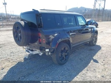 Land Rover Defender IV (L663) 2023 Land Rover Defender 110 se, 2023r., 4x4, 3.0L 3.0 Benzyna 395KM, zdjęcie 2