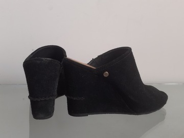 UGG _ AUSTRALIA _ LIVELY _ SKÓRA _ KOTURNY 38 dł 24