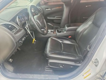 Chrysler 300C II 2022 Chrysler 300 2022 CHRYSLER 300 TOURING L 3.6 Benzyna 292KM, zdjęcie 8