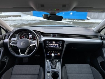 Volkswagen Passat B8 Variant Facelifting 1.5 TSI EVO 150KM 2021 Volkswagen Passat Podgrzewane fotele | APP | Tempo, zdjęcie 15