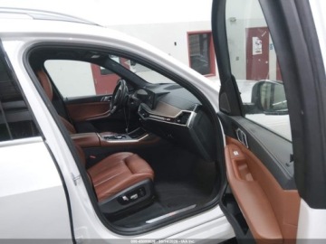 BMW X7 2024 BMW X7 Xdrive40i 2024 3.0 Benzyna 375KM, zdjęcie 9