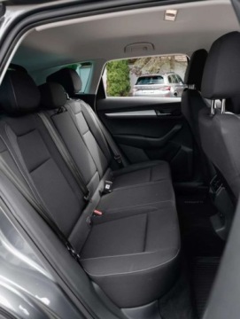 Skoda Karoq Crossover Facelifting 1.5 TSI ACT 150KM 2022 Skoda Karoq salon pl, 1 wl., serwis ASO, bezwypadkowy 1.5 Benzyna 150KM, zdjęcie 2