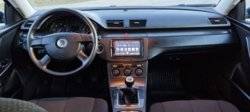 Volkswagen Passat B6 Variant 1.9 TDI PDE 105KM 2006 Volkswagen Passat VW Passat B6 1.9TDI 105KM Zarejestrowany 1.9 Diesel, zdjęcie 5