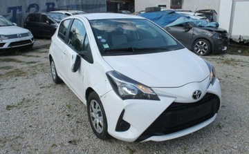 Toyota Yaris III 2018 Toyota Yaris Benzyna 72KM, zdjęcie 2