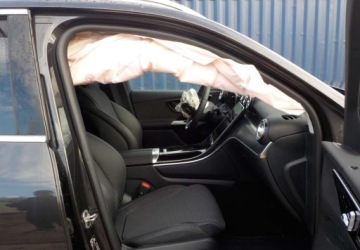 Mercedes GLC C254/X254 SUV 2.0 200 MHEV 204KM 2024 Mercedes-Benz GLC PLUG-IN Okazja 2.0 Hybryda Plug-in 204KM, zdjęcie 18