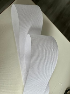 TAŚMA USZTYWNIĄJĄCA DO PRZELOTEK SZTYWNIK BIAŁA 10 SUPER FIRANA ZASŁONA