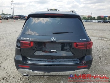 Mercedes GLB 2024 Mercedes-Benz GLB _250_4MATIC_2.0 L_221 km_2024r 2.0 Benzyna 221KM, zdjęcie 5