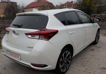 Toyota Auris II 2018 Toyota Auris Okazja 1.8 Hybryda 100KM, zdjęcie 14