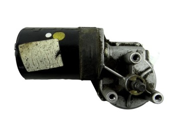 SILNIK WYCIERACZEK PRZÓD VOLKSWAGEN BORA 1J0 355 1
