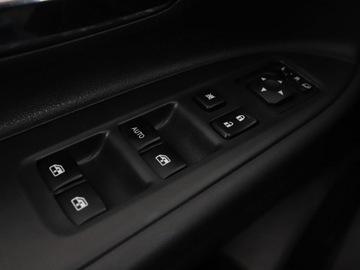 Mitsubishi Outlander III SUV Facelifting 2017 2.0 150KM 2017 Mitsubishi Outlander kamera grzane fotele, zdjęcie 31