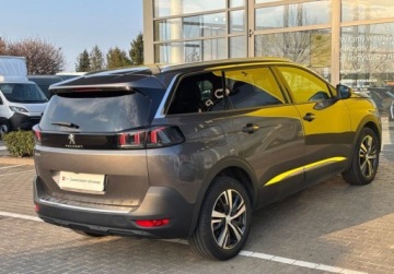 Peugeot 5008 II Crossover Facelifting 1.5 BlueHDi 130KM 2024 Peugeot 5008 1.5 BlueHDi 130KM Allure SS EAT8 Vat 23 serwis ASO 1.5 130KM, zdjęcie 5