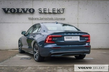 Volvo S60 III Sedan Facelifting 2.0 B5 250KM 2024 Volvo S60 B5 Ultimate Dark Mild Hybrid Benzyna, zdjęcie 5