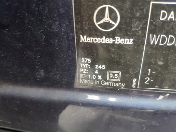 MERCEDES TŘÍDA B W245 DVEŘE ZADNÍ PRAVÉ 375