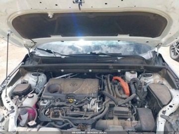 Toyota Venza 2022 Toyota Venza Le, 2022r., 4x4, 2.5L 2.5 Benzyna 176KM, zdjęcie 11