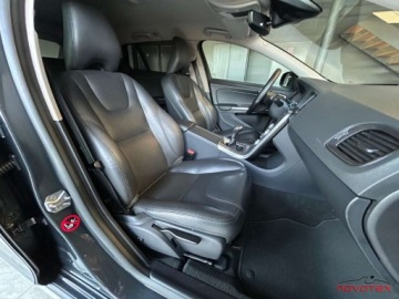 Volvo 2017 Volvo V60 Cross Country D3Cross Countrytylko 194Tkmskoranavibezwypadekserw, zdjęcie 16