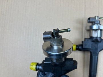 mazda 2.0 citd wtrysk wtryskiwacz denso RF5C 13H50A denso