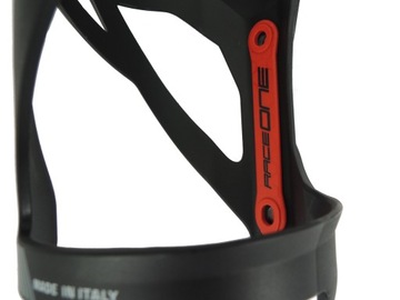 Клетка для бутылок с боковой вставкой RaceOne Kela, КРАСНАЯ