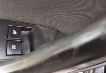 Opel Astra J GTC 1.4 100KM 2014 Opel Astra Opel Astra j 1.4 16v klima pds stan bdb gwarncja przebiegu 1.4, zdjęcie 23