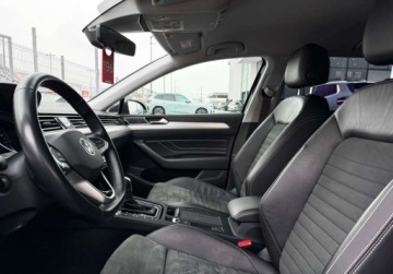 Volkswagen Passat B8 Variant Facelifting 2.0 TSI 190KM 2022 Volkswagen Passat LED Travel Assist Kamera ACC Salon Polska FVAT23, zdjęcie 22