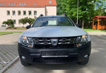 Dacia Duster I SUV Facelifting 1.6 16V 105KM 2014 Dacia Duster Dacia Duster Klimatyzacja 1.6 Benzyna 105KM