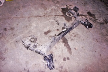 JU287 Opel Corsa F 1.2i Belka Oś Tył Tylna