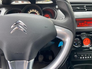 Citroen C3 II Hatchback facelifting 1.2 VTi 82KM 2015 Citroen C3 Citroen C3 1.2 B Panorama Klimatyzacja Niski Przebieg 86 tys.km, zdjęcie 26