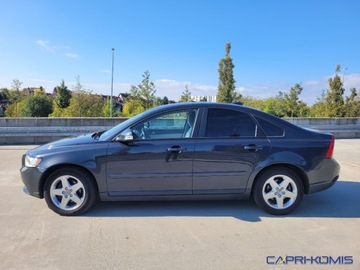 Volvo S40 II 2.0 145KM 2010 Volvo S40 2.0i bardzo ladne Bezwypadkowe 2.0 Benzyna 145KM, zdjęcie 2