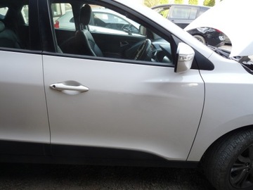 HYUNDAI IX35 DRZWI PRAWE PRZEDNIE PRAWY PRZÓD TCW 09-