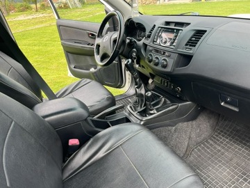 Toyota Hilux 2016 Toyota Hilux dubel kabina, zdjęcie 8