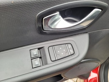 Renault Clio V 2019 RENAULT CLIO IV LIFT - AUTO BEZWYPADKOWE !!! PIĘKNY KOLOR !!! WARTO !!!, zdjęcie 21